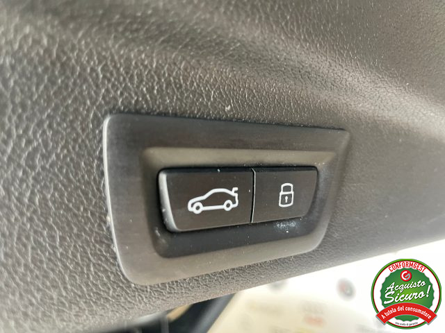 BMW 218 usata, con Bluetooth