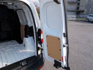 FORD Transit Courier usata, con USB