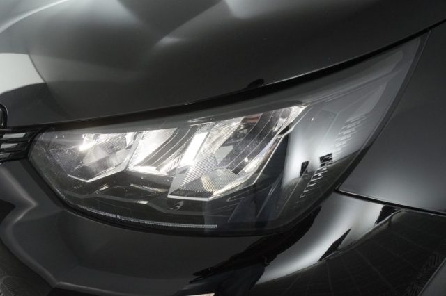 PEUGEOT 2008 usata 9