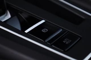 VOLKSWAGEN Golf usata, con Volante multifunzione