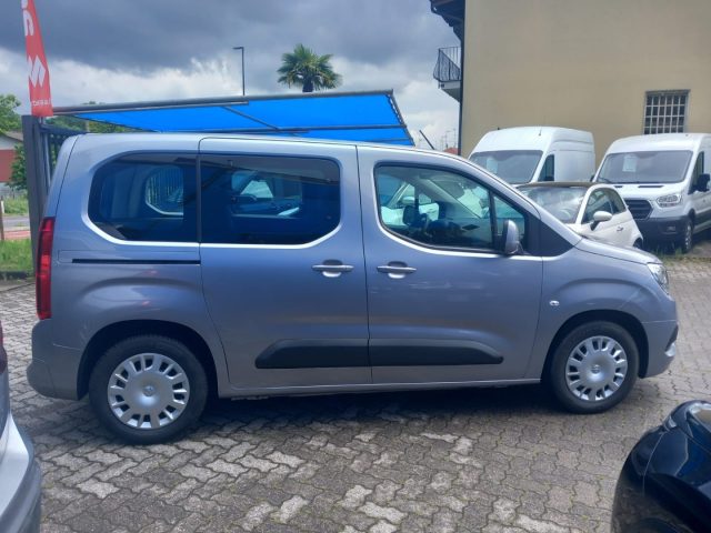 OPEL Combo usata, con Servosterzo
