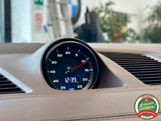 PORSCHE Cayenne usata, con Sedile posteriore sdoppiato