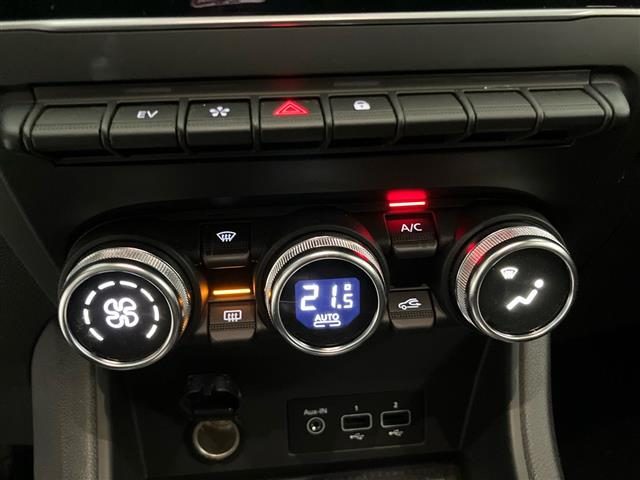 RENAULT Captur usata, con Isofix