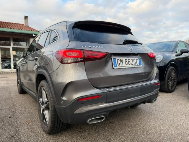 MERCEDES-BENZ GLA 180 usata, con Airbag laterali