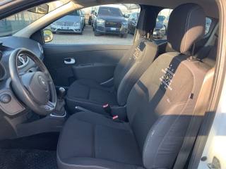 RENAULT Clio usata, con Climatizzatore