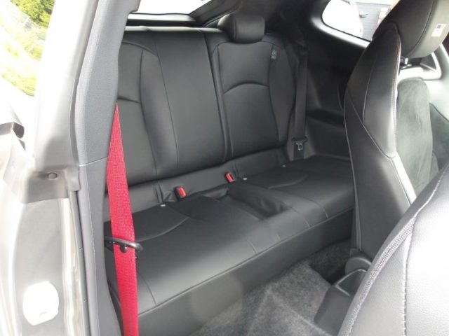 TOYOTA Yaris usata, con Controllo automatico clima