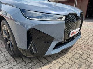 BMW iX usata, con Controllo elettronico della corsia