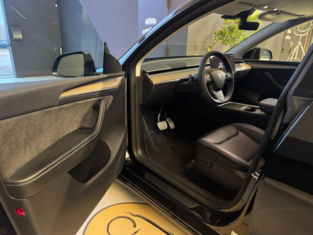 TESLA Model Y usata, con Chiusura centralizzata