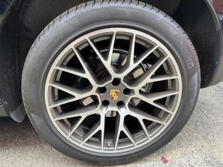 PORSCHE Macan usata, con Servosterzo