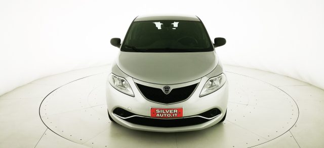 LANCIA Ypsilon usata, con Airbag