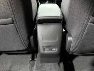 PEUGEOT 2008 usata 27