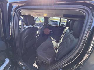 LAND ROVER Defender usata, con Autoradio