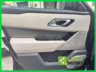 LAND ROVER Range Rover Velar usata, con Sedile posteriore sdoppiato
