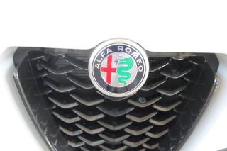 ALFA ROMEO Stelvio usata, con Volante multifunzione