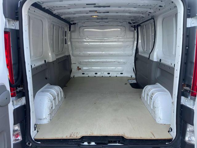 RENAULT Trafic usata, con Bracciolo
