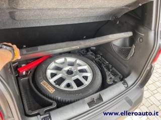 JEEP Renegade usata, con USB