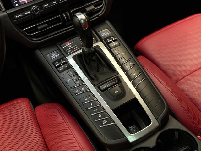 PORSCHE Macan usata, con Interni in pelle