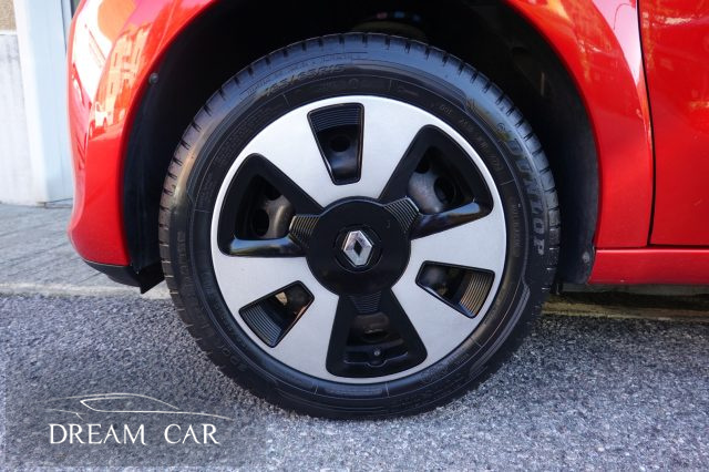 RENAULT Twingo usata, con Park Distance Control