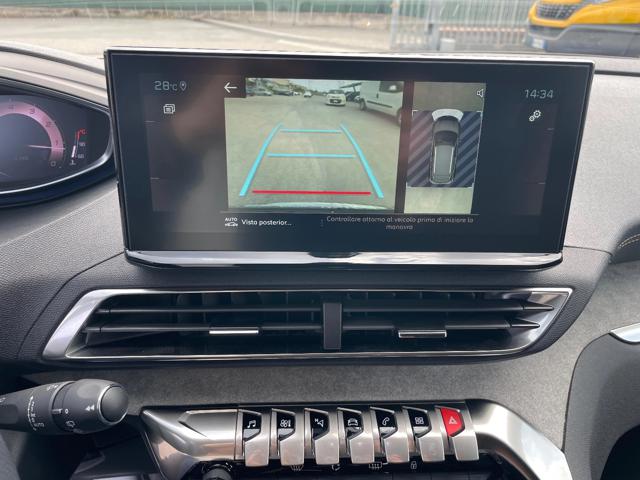 PEUGEOT 3008 usata, con USB