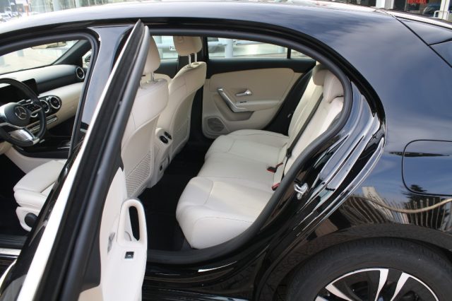 MERCEDES-BENZ A 180 usata, con Fendinebbia