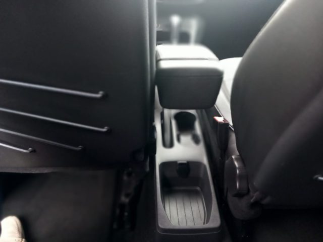 RENAULT Captur usata, con USB