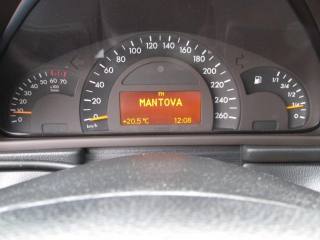 MERCEDES-BENZ C 200 usata, con Sedile posteriore sdoppiato