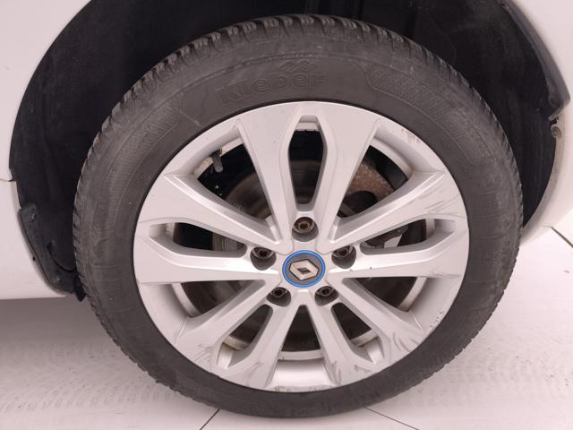 RENAULT ZOE usata, con Luci diurne