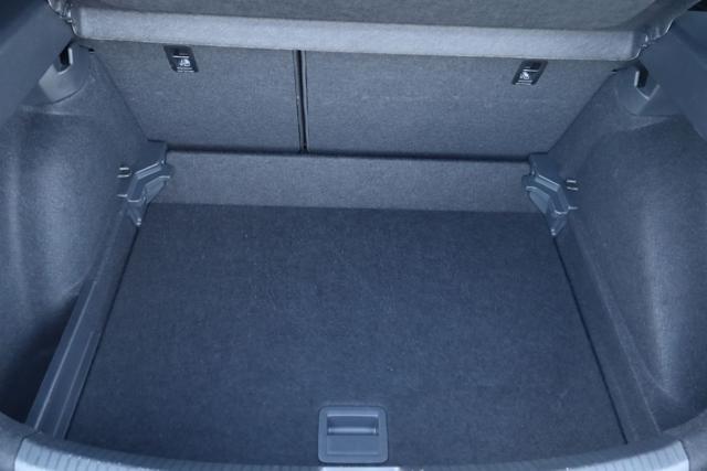 VOLKSWAGEN Taigo usata, con Apple CarPlay