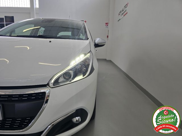 PEUGEOT 208 usata 25