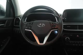 HYUNDAI Tucson usata 11