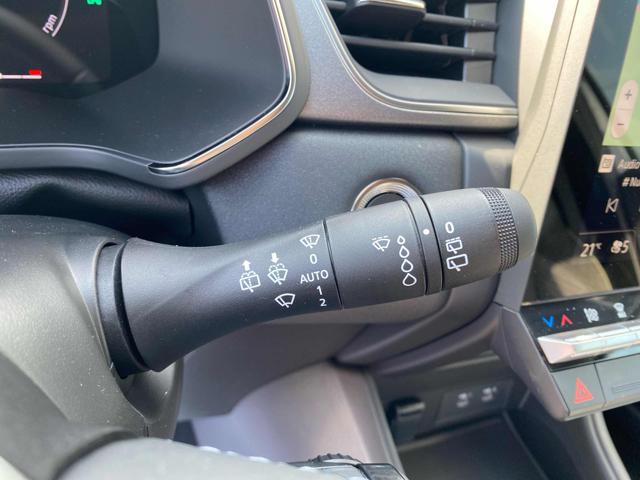 RENAULT Captur usata, con Autoradio digitale