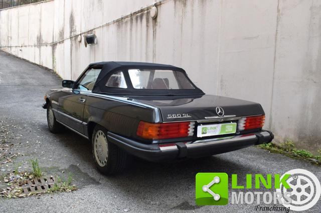 MERCEDES-BENZ SL 560 usata 5