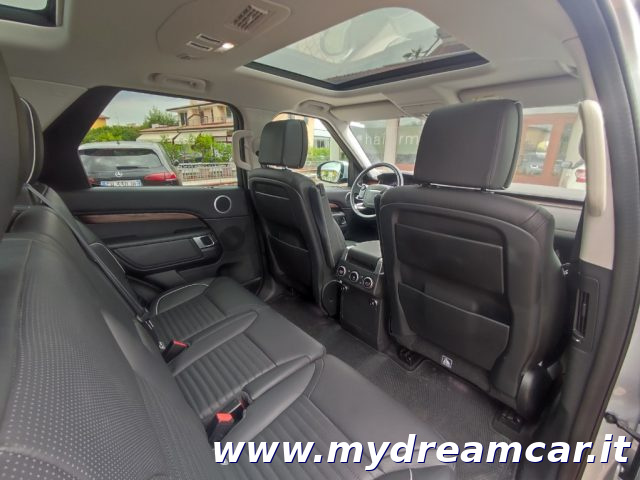 LAND ROVER Discovery usata, con Sensori di parcheggio posteriori