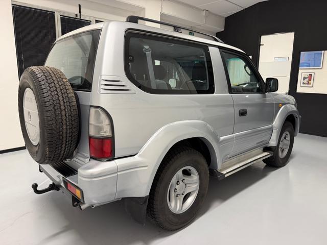 TOYOTA Land Cruiser usata, con Cerchi in lega
