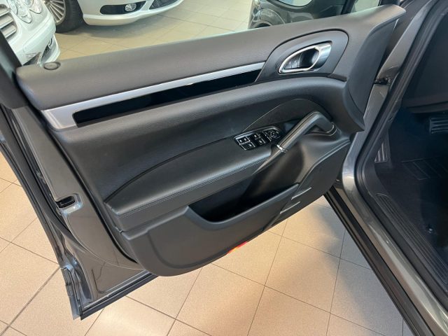 PORSCHE Cayenne usata, con Chiusura centralizzata