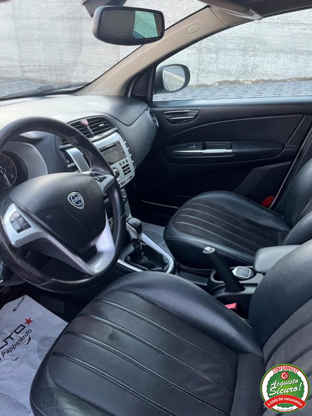 LANCIA Delta usata, con Climatizzatore