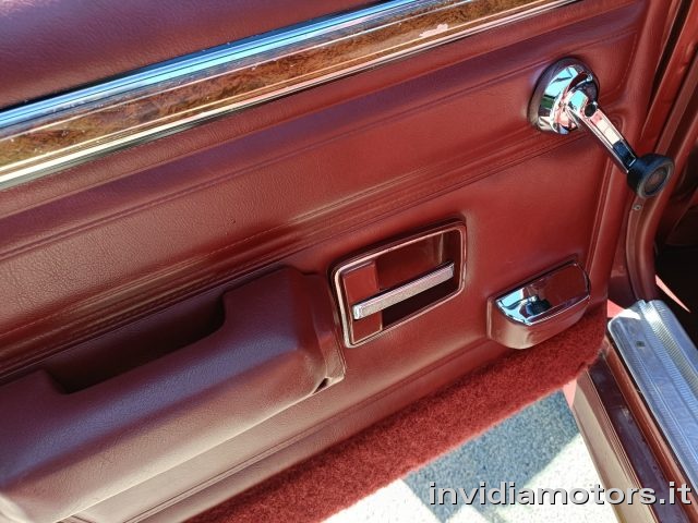 JEEP Wagoneer usata 19