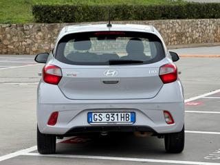 HYUNDAI i10 usata, con Autoradio