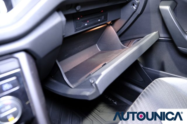 VOLKSWAGEN T-Roc usata, con Specchietti laterali elettrici