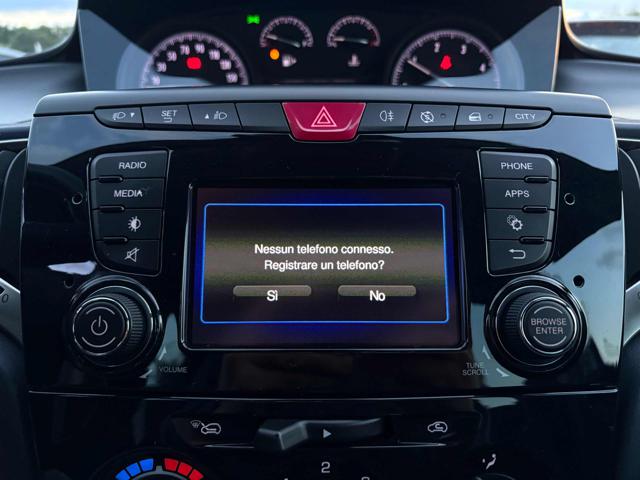 LANCIA Ypsilon usata, con ESP