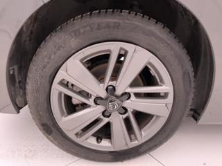 PEUGEOT 308 usata, con Fari LED