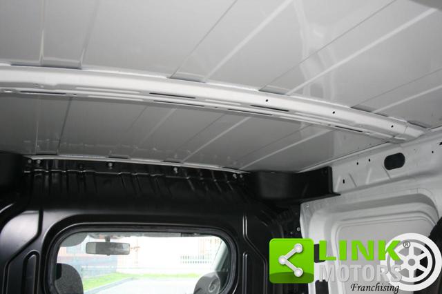 FIAT Doblo usata, con Pneumatici da neve