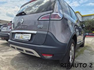 RENAULT Scenic usata, con Controllo automatico clima