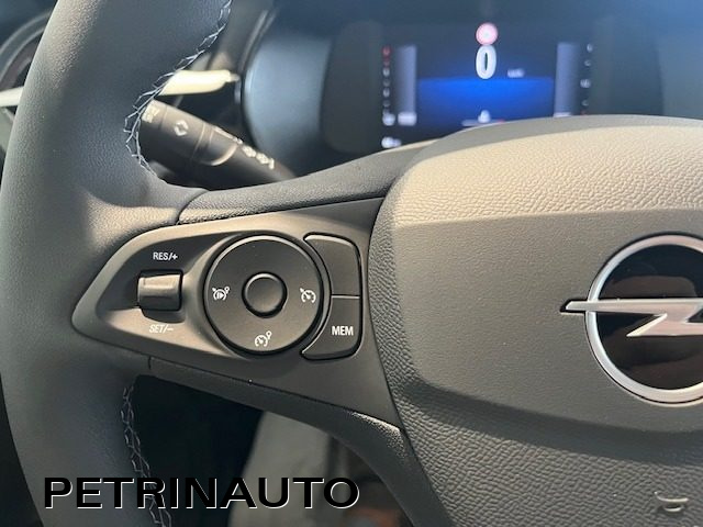 OPEL Corsa usata, con Touch screen