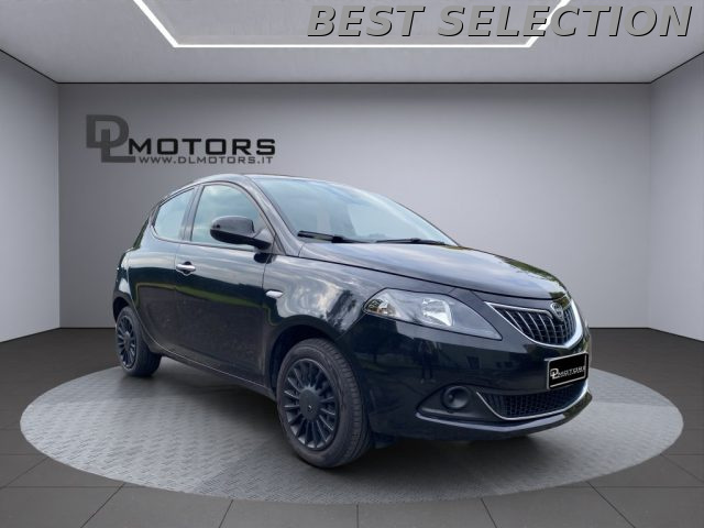 LANCIA Ypsilon usata, con Luci diurne LED