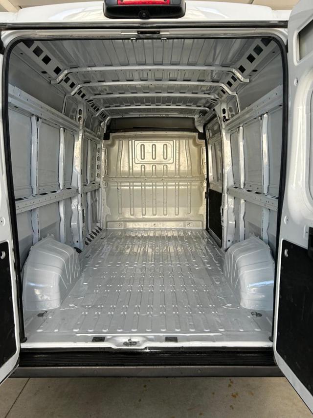 FIAT Ducato usata, con Sensori di parcheggio posteriori