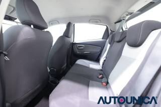 TOYOTA Yaris usata, con Airbag testa