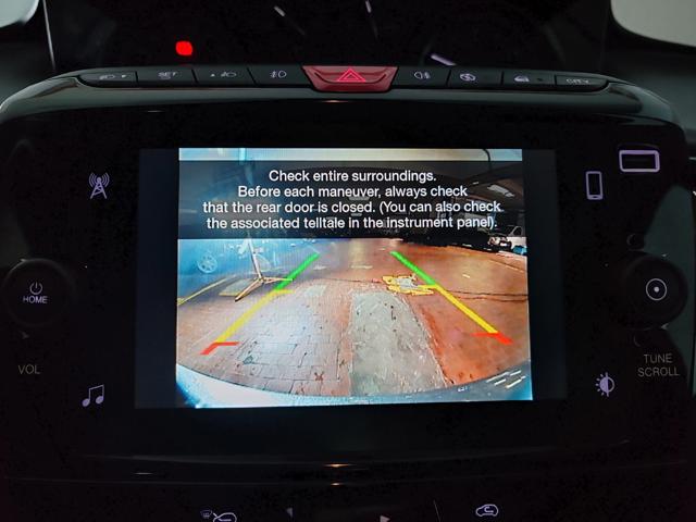 LANCIA Ypsilon usata, con USB