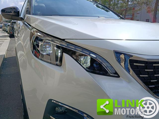 PEUGEOT 5008 usata, con Specchietti laterali elettrici