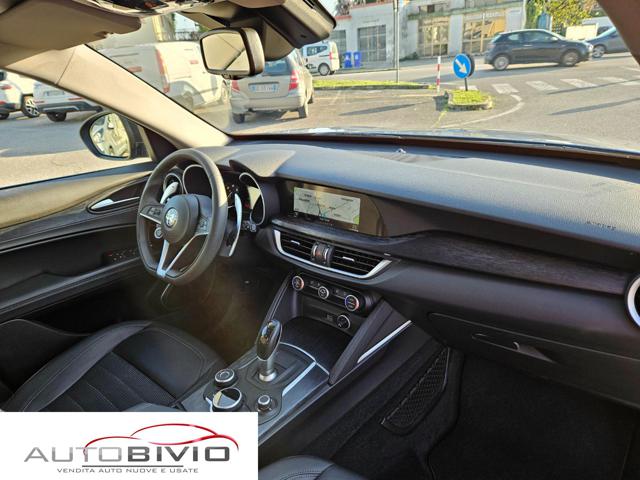 ALFA ROMEO Stelvio usata, con Sedili sportivi